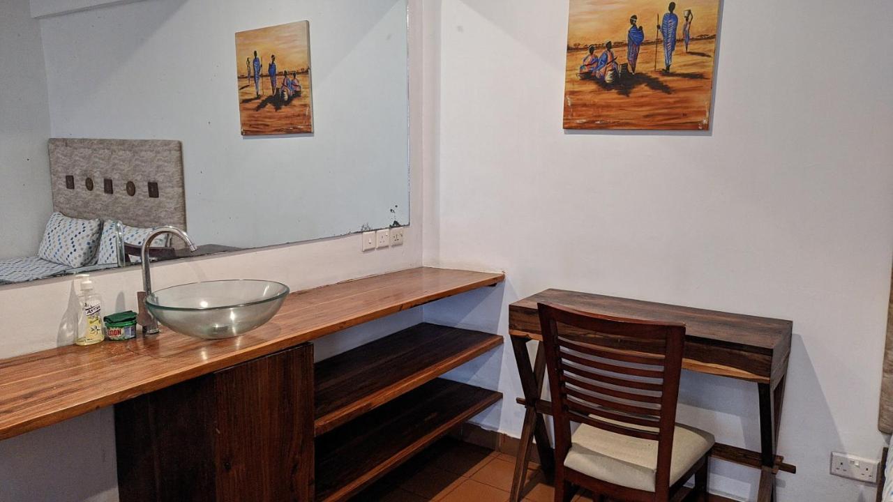 A Lovely Studio Apartment With Gym And Pool Access 다르에스살람 외부 사진